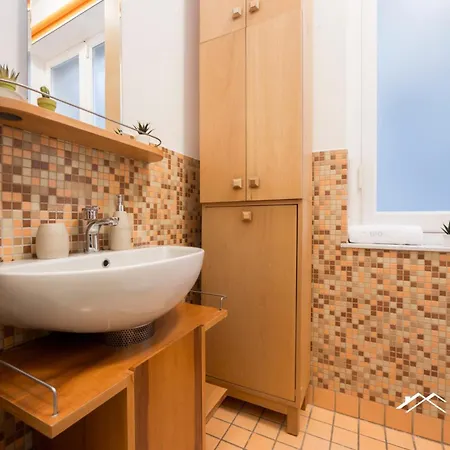 Apartmán Center |2br| A/c |wi Fi By Tilo *