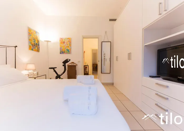 Center |2br| A/c |wi Fi By Tilo